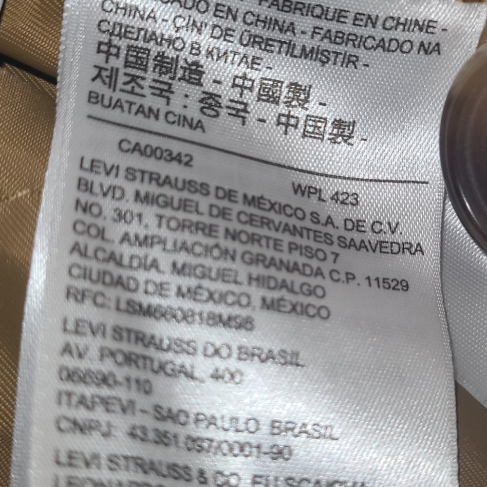 New SUPER NICE Levi's lined winter coat - Picture 6 of 10